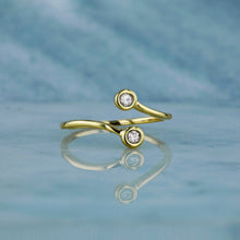 Load image into Gallery viewer, 14k Gold Genuine Diamond Bezel Twist Dainty Minimalist Spiral Ring for Women White, Yellow Rose Gold