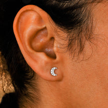 Load image into Gallery viewer, Single (Half Pair) 18k Solid Gold Genuine Natural Diamond Pave Moon Crescent Stud Earring