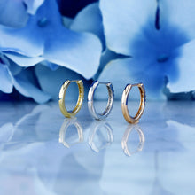 Load image into Gallery viewer, Single (Half Pair) 14k Solid Gold Genuine Natural Diamond 15mm Hinged Huggy Hoop Earrings Reversible