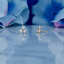 Load image into Gallery viewer, Single (Half Pair) 18k Solid Gold Genuine Natural Diamond  Heart and Pear Shape Stud Earring