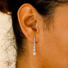 Load image into Gallery viewer, 18k Solid Gold Genuine Natural Diamond Pear Shaped Cluster Hanging Earrings for Women VS Quality 1.25" Length Drop