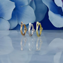 Load image into Gallery viewer, Single (Half Pair) 18k Solid Gold Natural Diamond Round Lever Back Huggy Hoop Earrings
