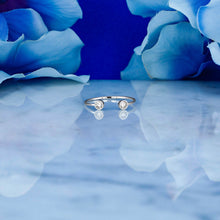 Load image into Gallery viewer, 14k Solid Gold Natural Diamond Open Bezel Set Minimalist Stacking Horseshoe Ring