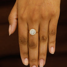 Load image into Gallery viewer, 14k Solid Gold Natural Diamond Baguette and Round Cocktail Ring