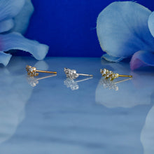 Load image into Gallery viewer, Single (Half Pair) 14K or 18k Gold Genuine Diamond Cluster Spray Ear Climber Crawler Earring Stud White Yellow Rose Gold 1/2" Length