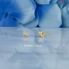 Load image into Gallery viewer, Single (Half Pair) 14k Solid Gold Natural Diamond Small Clover Flower Cluster Stud Earrings