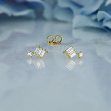Load image into Gallery viewer, Single (Half Pair) 18k Solid Gold Natural Diamond Triple Baguette Bar and Round Stud Earrings