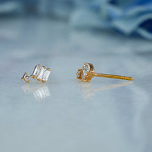 Load image into Gallery viewer, Single (Half Pair) 18k Solid Gold Natural Diamond Triple Baguette Bar and Round Stud Earrings