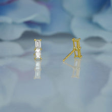 Load image into Gallery viewer, Single (Half Pair) 18k Solid Gold Diamond Double Baguette Bar Earring Stud Climber Crawler
