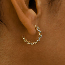 Load image into Gallery viewer, 18k Solid Gold Natural Diamond Pavé Cuban Link Huggy Hoop Earring