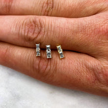 Load image into Gallery viewer, Single (Half Pair) 18k Gold Genuine Diamond Double Baguette Bar Earring Stud Small Minimalist Climber Crawler White Yellow Rose Gold
