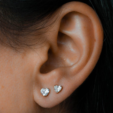 18k Gold Genuine Diamond (Half Pair) Heart Solitaire Stud Earring in White Yellow Rose Gold for Women and Girls