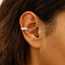 Load image into Gallery viewer, Single (Half Pair) 14k Solid Gold Natural Diamond Princess Round  Non-Pierce Ear Cuff with Rope Border
