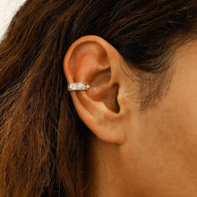 Load image into Gallery viewer, Single (Half Pair) 14k Solid Gold Natural Diamond Princess Round  Non-Pierce Ear Cuff with Rope Border
